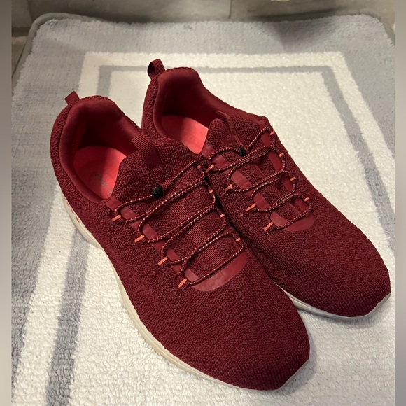 Easy Spirit Shoes - Easy Spirit Maroon Knit Lace-Up Sneakers Size 10W